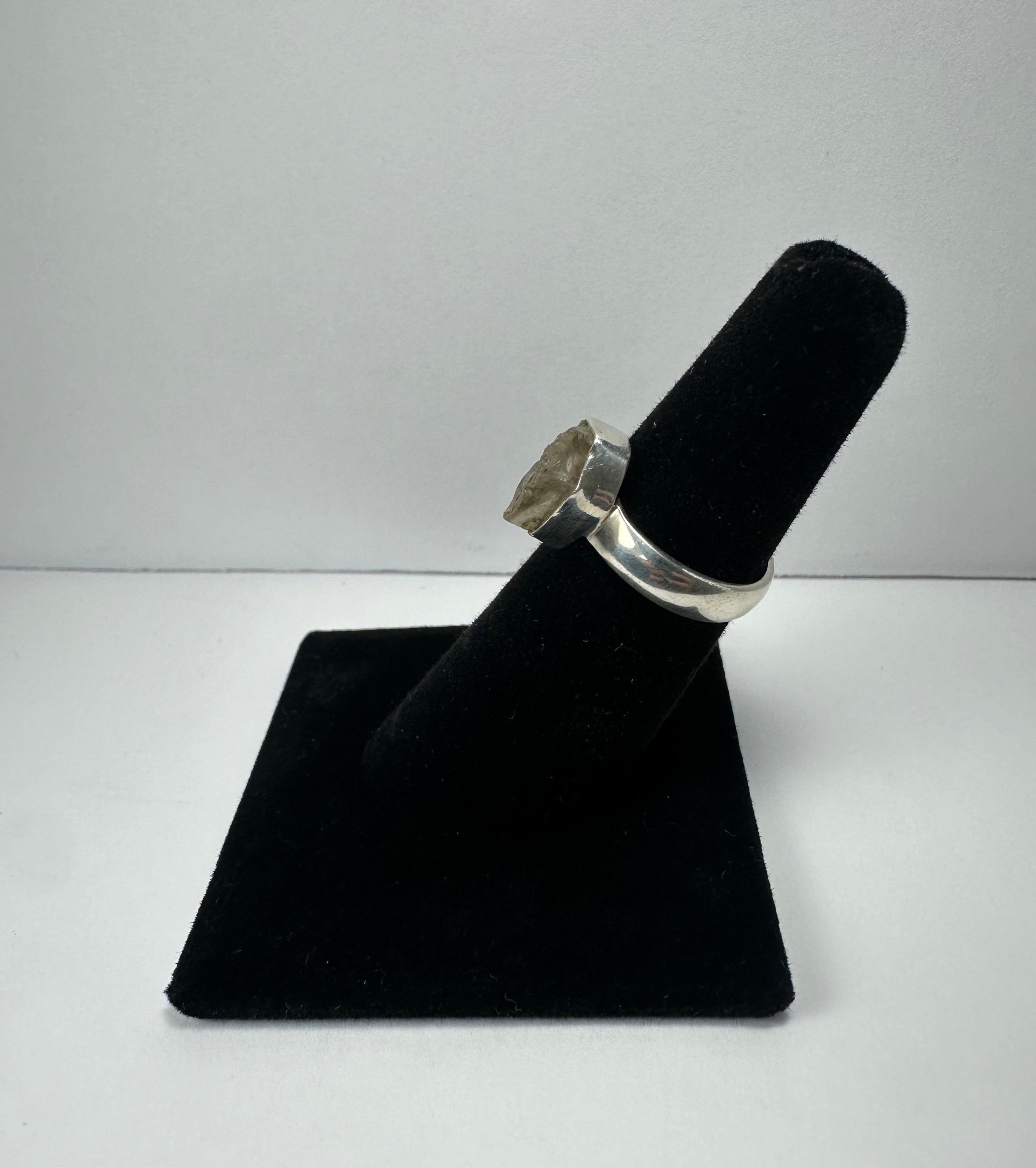 Quartz Ring - Size 6