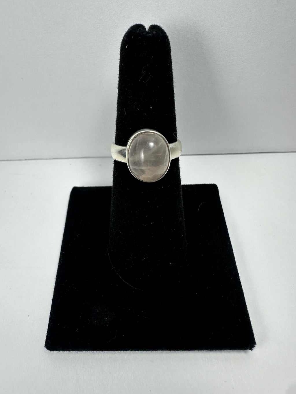 Rose Quartz Ring - Size 6
<