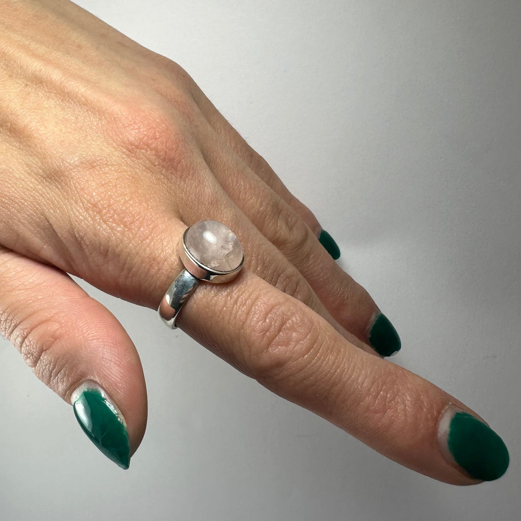 Rose Quartz Ring - Size 6
<