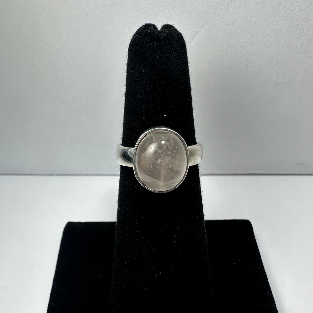 Rose Quartz Ring - Size 6
<