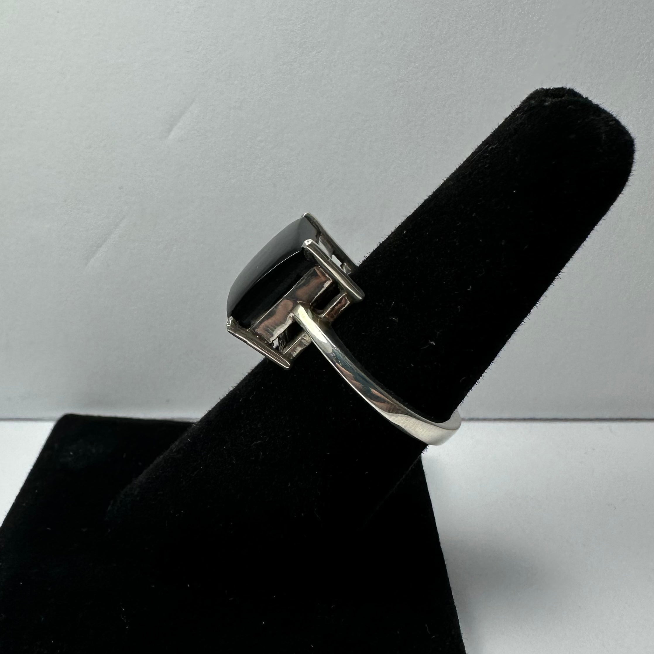 Black Onyx Ring - Size 6.5