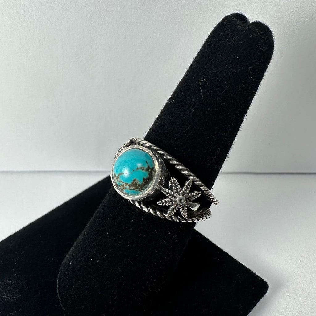 Turquoise Ring - Size 8