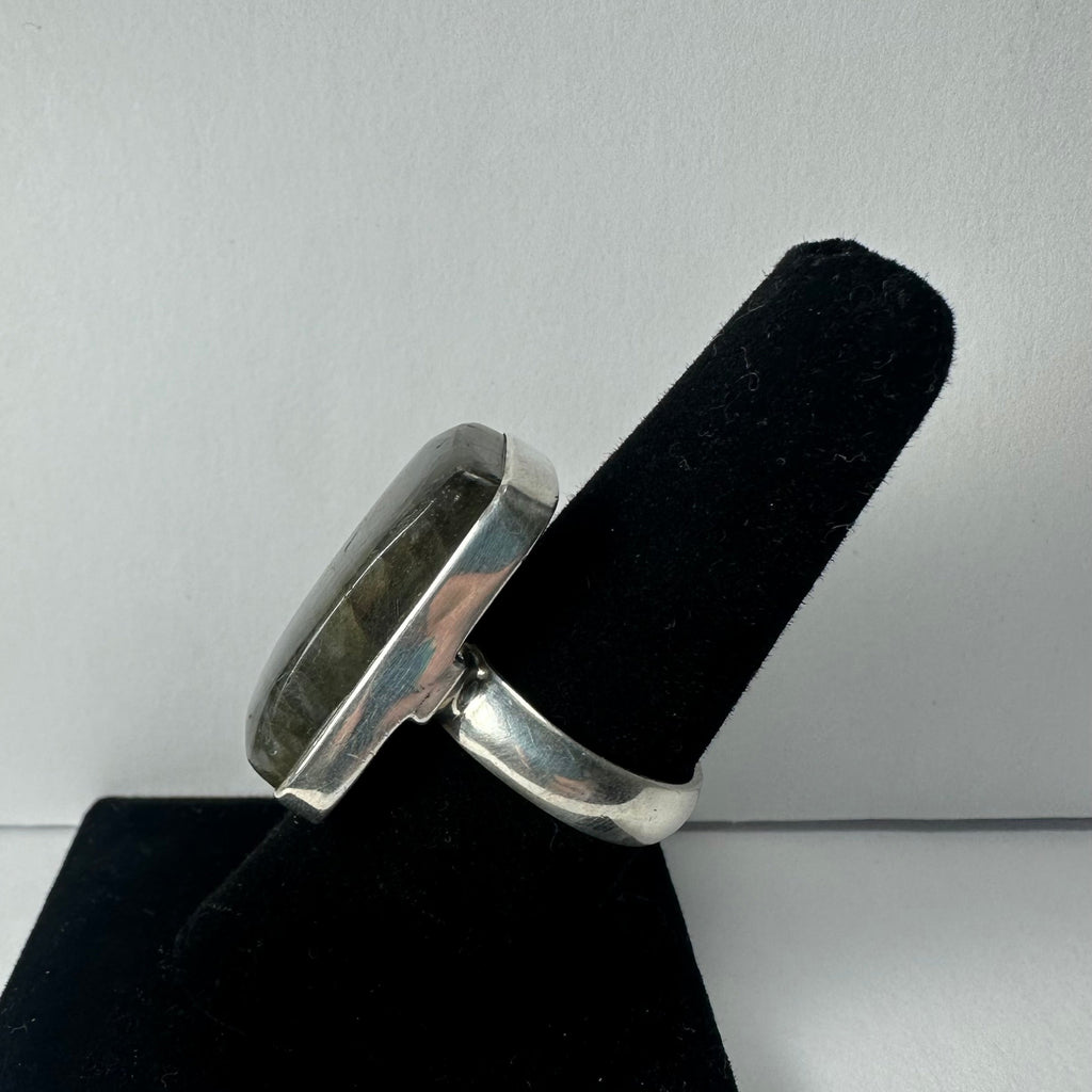 Labradorite Ring - Size 8