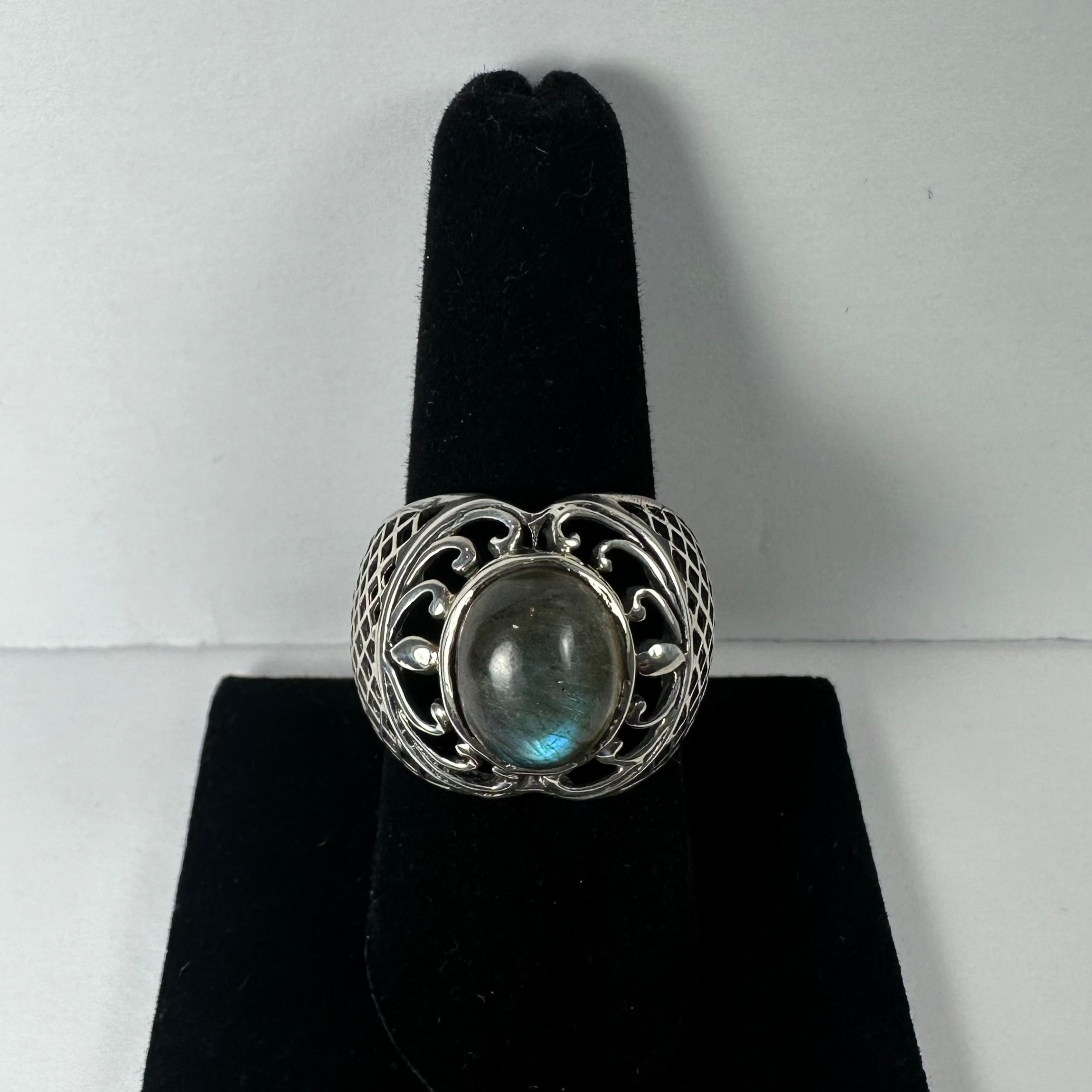 Labradorite Ring - Size 8.5