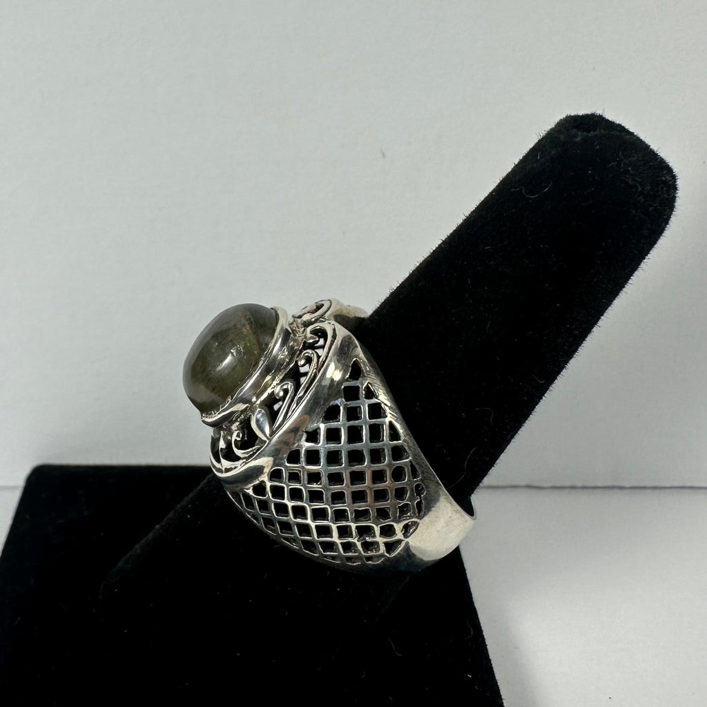 Labradorite Ring - Size 8.5