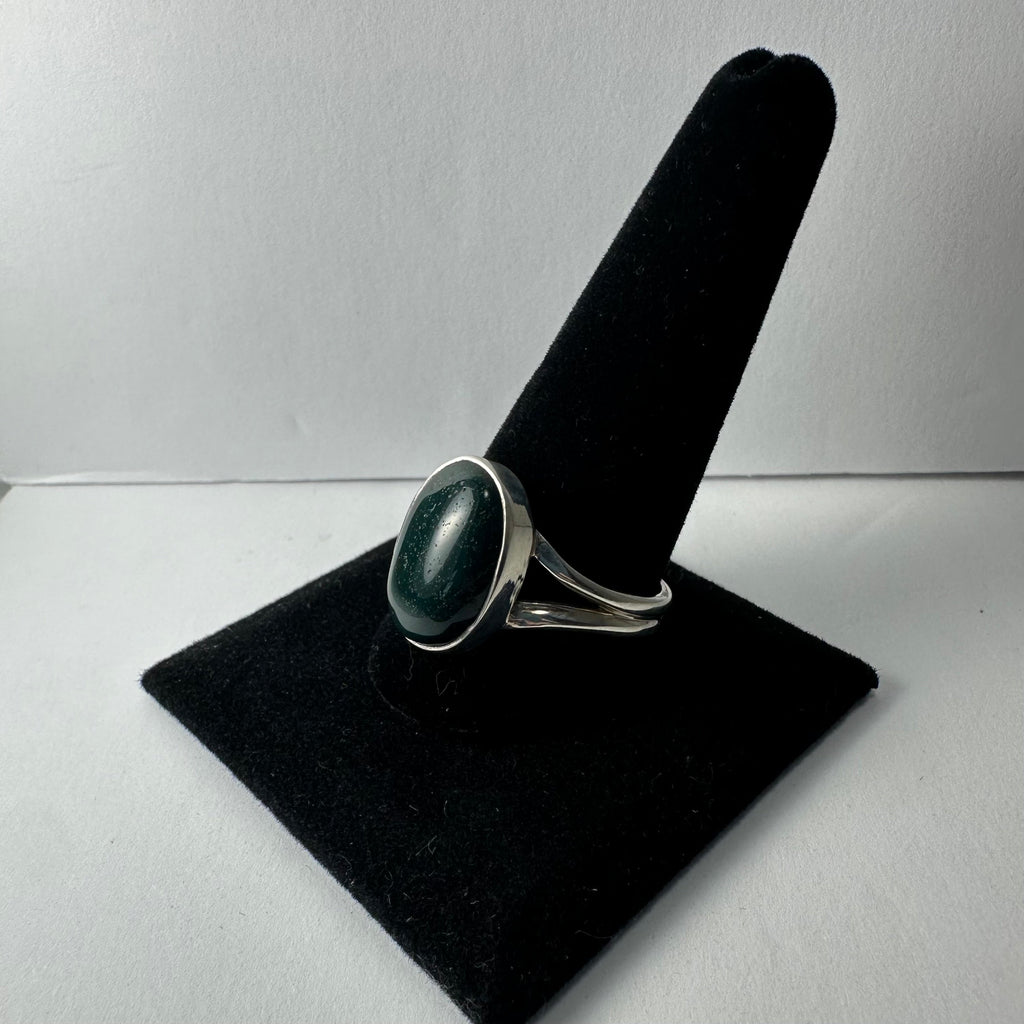 Green Serpentine Ring - Size 13