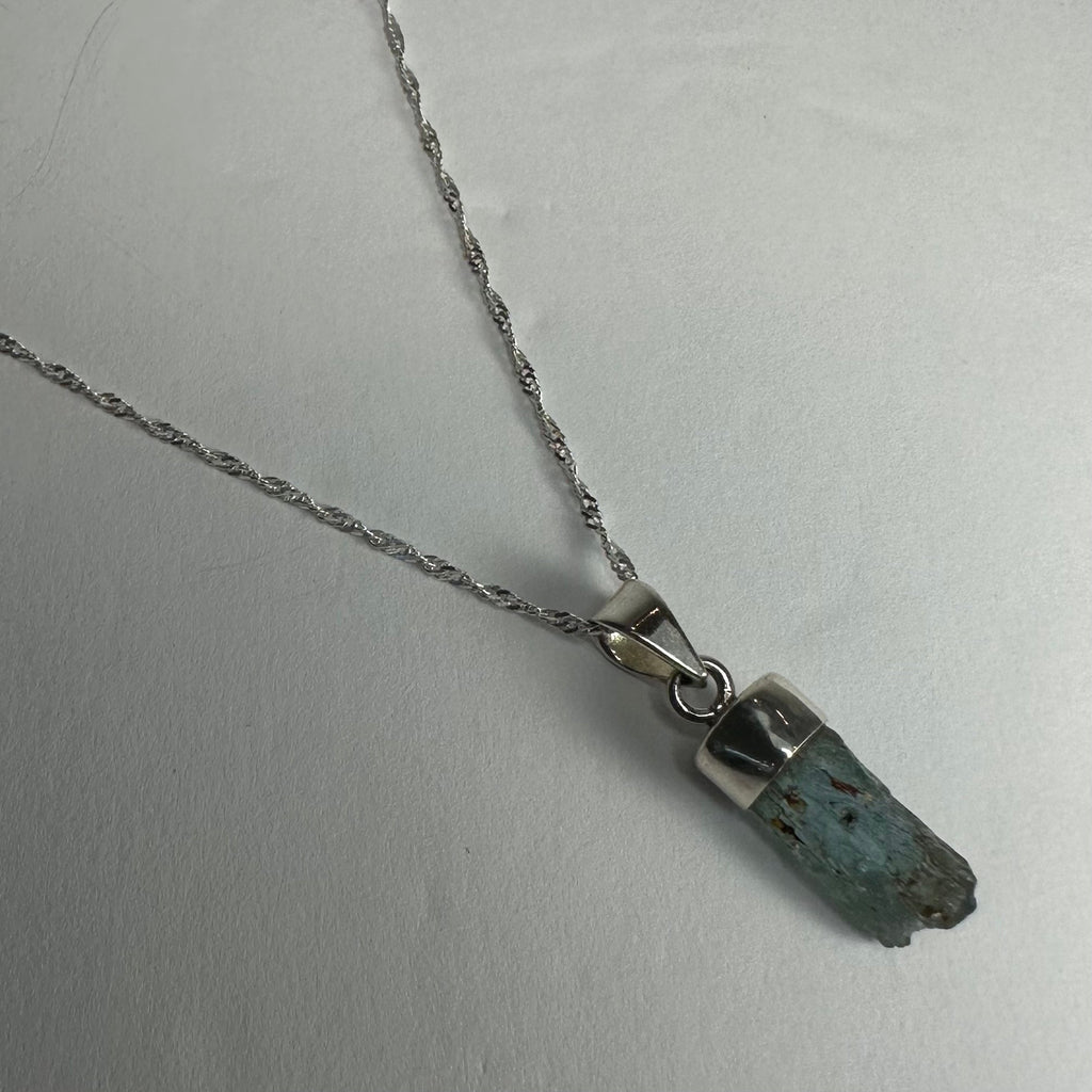 Natural Aquamarine Beryl Pendnat